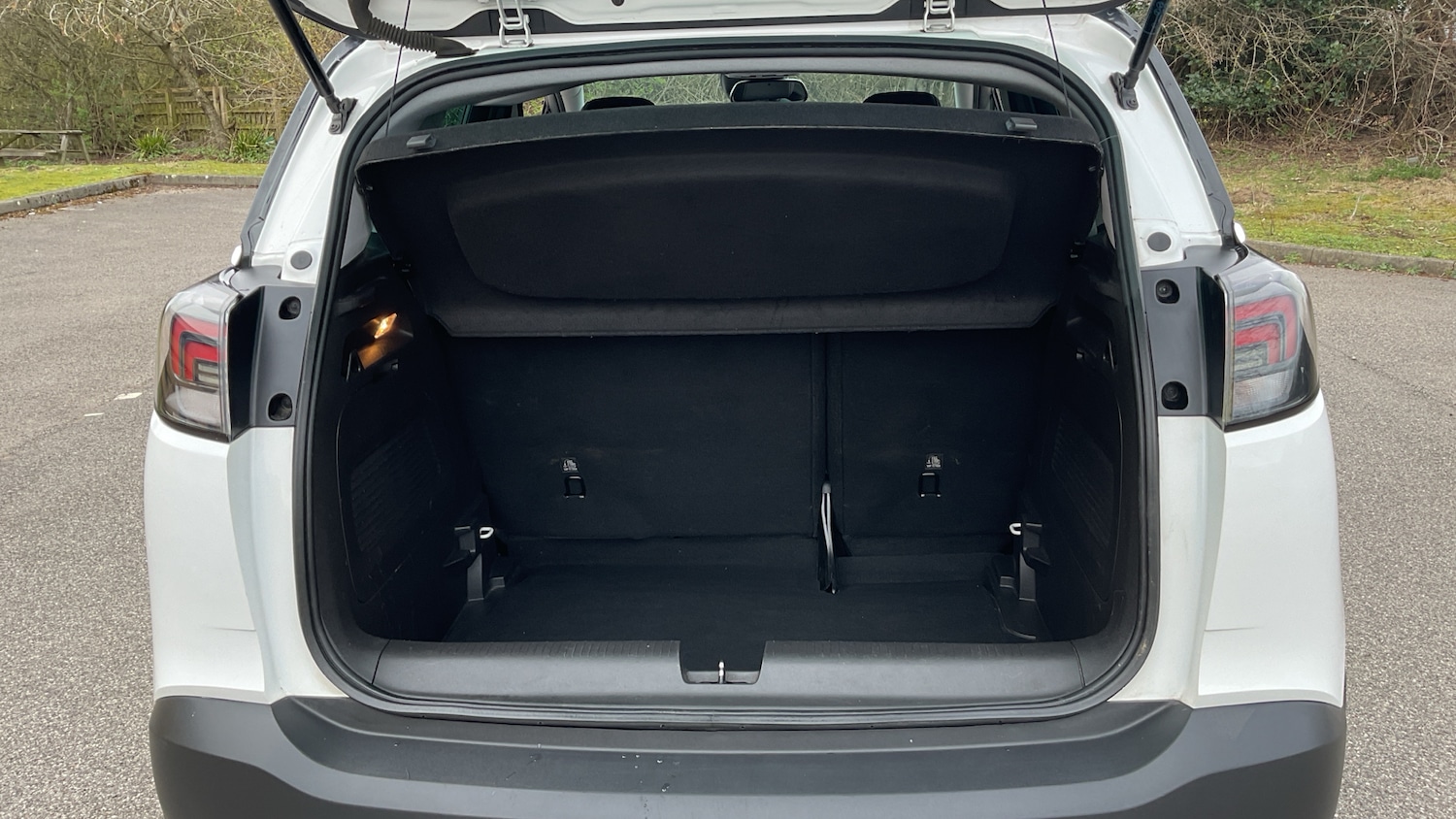 Used Vauxhall Crossland 2021 for sale - 78092557: Photo 4