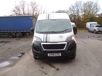 Used Peugeot Boxer 2018 for sale - 76521059: Photo