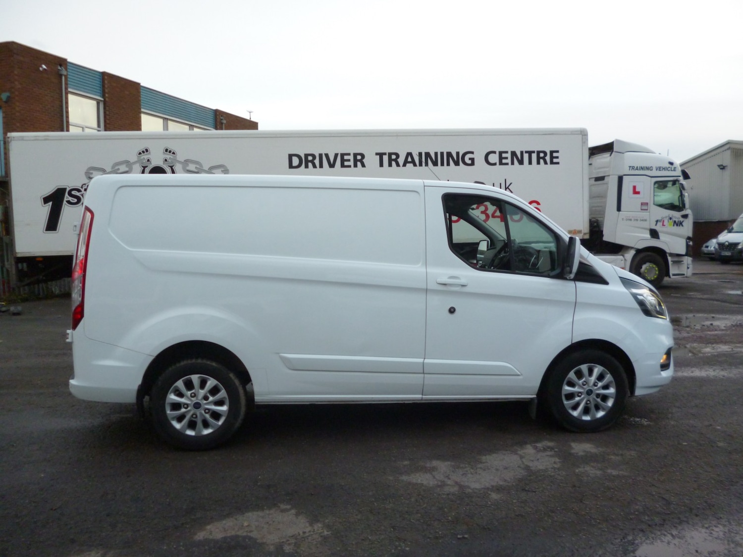 Used Ford Transit Custom 2019 for sale - 76837070: Photo 5