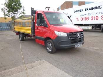 Mercedes-Benz - Sprinter