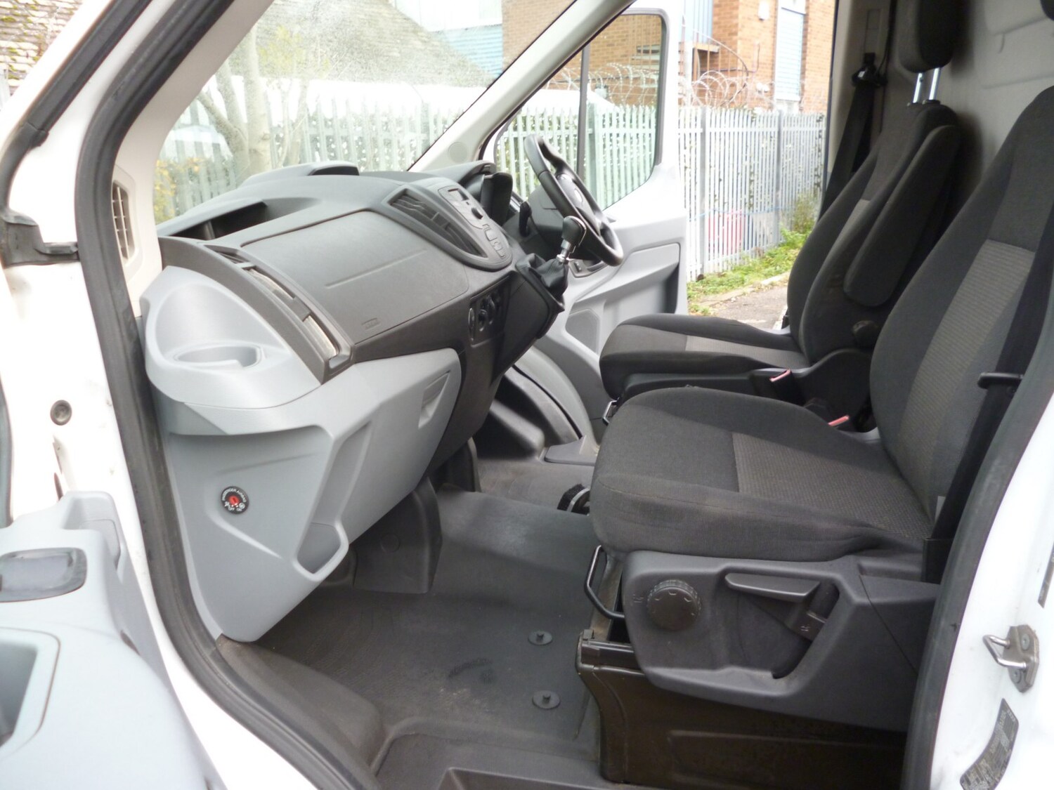 Used Ford Transit 2018 for sale - 76430943: Photo 15