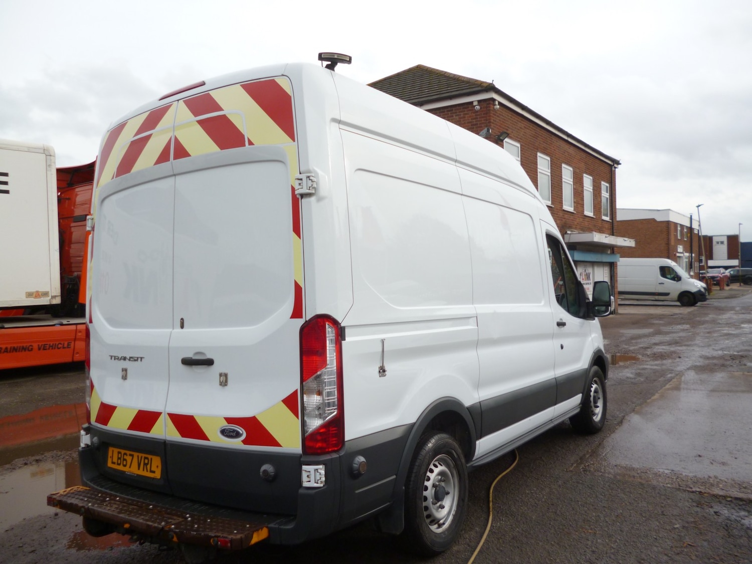 Used Ford Transit 2018 for sale - 76430943: Photo 9