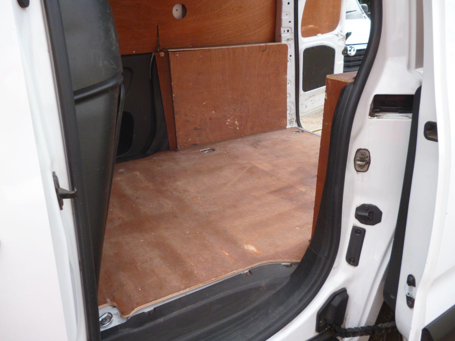 Used Peugeot Partner 2021 for sale - 76793646: Photo 11