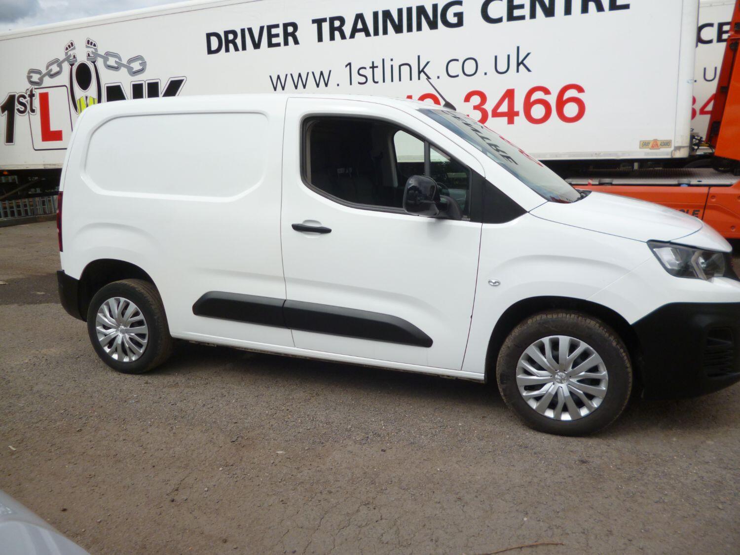 Used Peugeot Partner 2021 for sale - 76793646: Photo 5