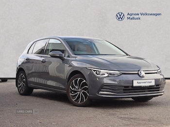 Volkswagen - Golf