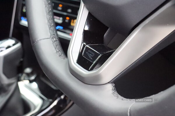 Used Volkswagen T-Roc 2024 for sale - 75226412: Photo 24