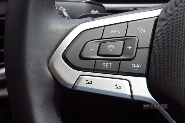 Used Volkswagen T-Roc 2024 for sale - 75226412: Photo 30