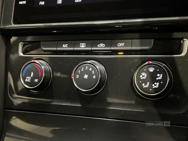 Used Volkswagen Golf 2018 for sale - 77345922: Photo 28