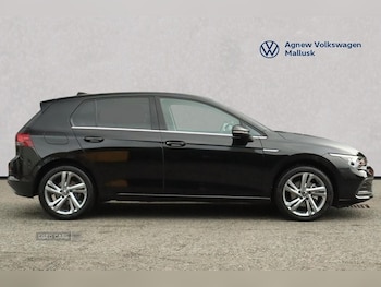 Used Volkswagen Golf 2024 for sale - 79122109: Photo