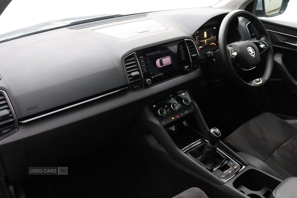 Used Skoda Karoq 2023 for sale - 76634482: Photo 2