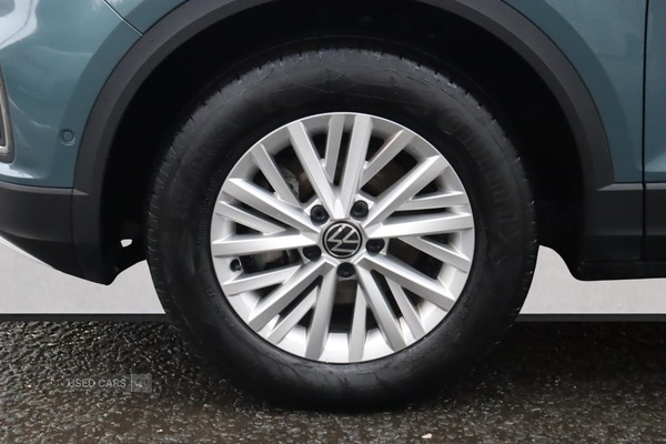 Used Volkswagen T-Roc 2022 for sale - 77075134: Photo 5