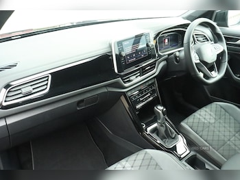 Used Volkswagen T-Roc 2025 for sale - 78935741: Photo