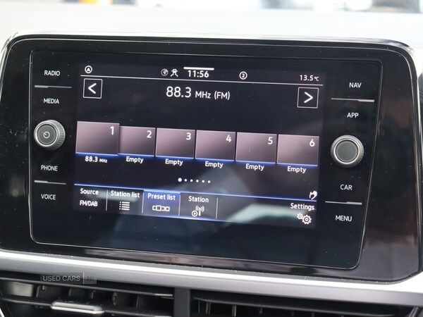 Used Volkswagen T-Roc 2023 for sale - 76061384: Photo 16
