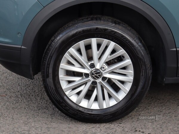 Used Volkswagen T-Roc 2023 for sale - 76061384: Photo 24