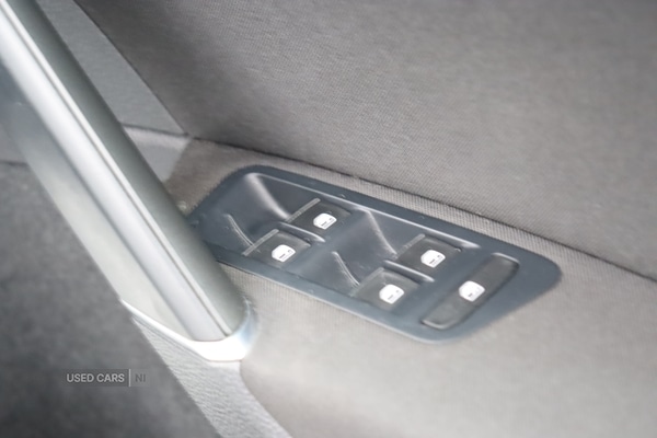 Used Volkswagen Golf 2018 for sale - 77292294: Photo 29