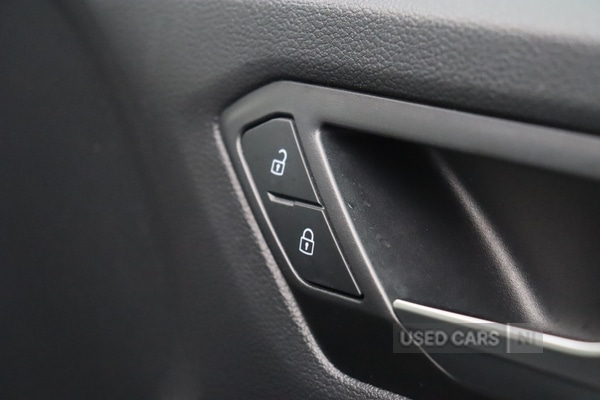 Used Volkswagen T-Roc 2023 for sale - 77484757: Photo 31