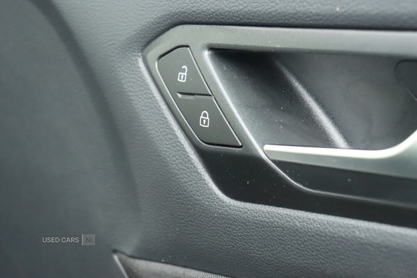 Used Volkswagen T-Roc 2025 for sale - 77794725: Photo 31