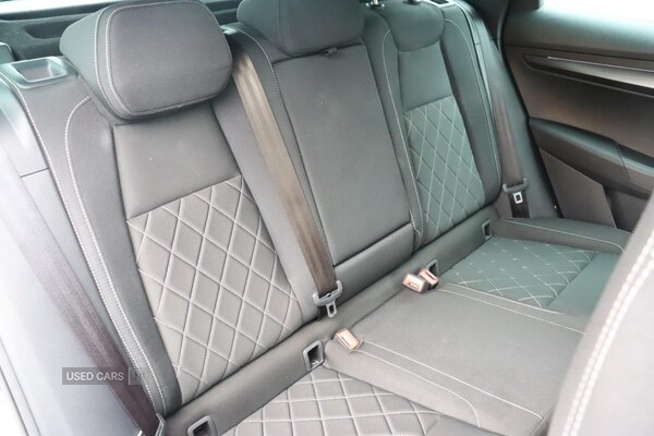 Used Skoda Karoq 2024 for sale - 76473970: Photo 14