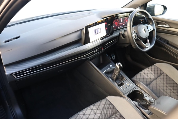 Used Volkswagen Golf 2022 for sale - 77021536: Photo 2