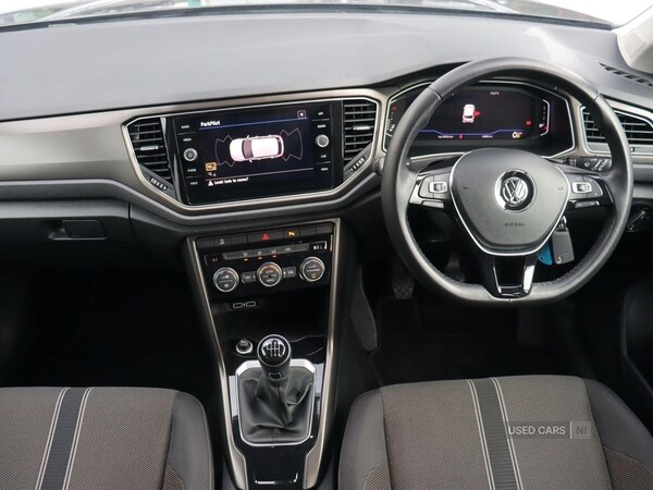 Used Volkswagen T-Roc 2018 for sale - 76216093: Photo 13