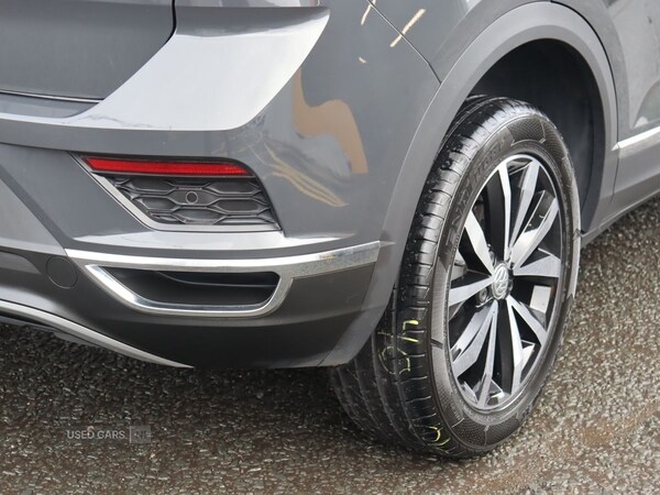 Used Volkswagen T-Roc 2018 for sale - 76216093: Photo 19