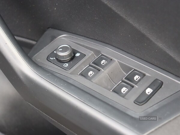 Used Volkswagen T-Roc 2018 for sale - 76216093: Photo 27