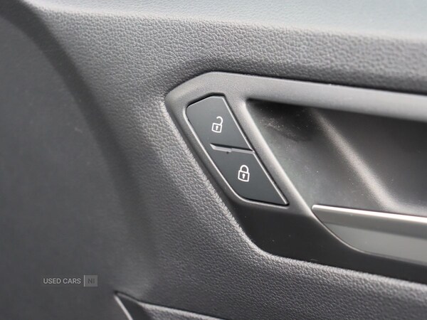 Used Volkswagen T-Roc 2018 for sale - 76216093: Photo 28