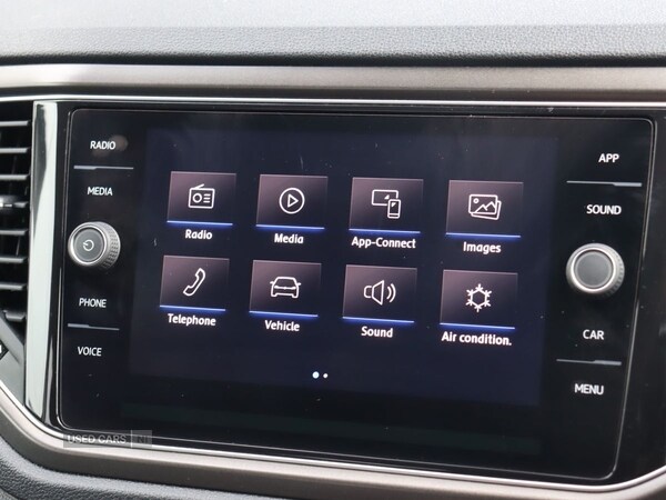 Used Volkswagen T-Roc 2018 for sale - 76216093: Photo 30