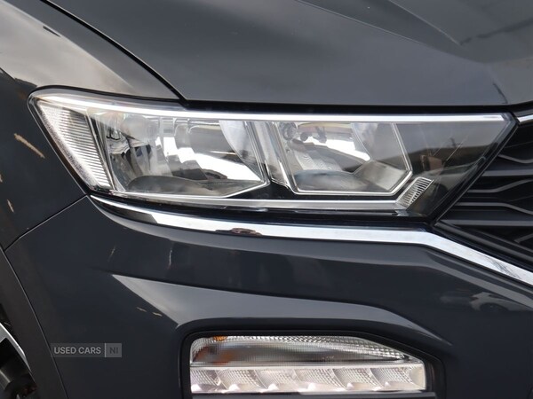 Used Volkswagen T-Roc 2018 for sale - 76216093: Photo 7