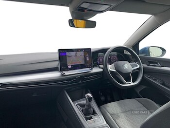 Used Volkswagen Golf 2024 for sale - 78276889: Photo