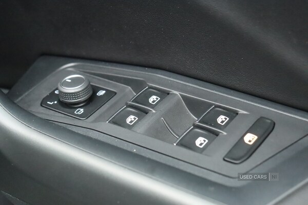 Used Volkswagen T-Roc 2023 for sale - 77770013: Photo 30