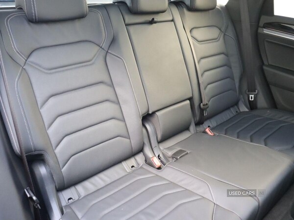 Used Volkswagen Touareg 2025 for sale - 76228445: Photo 13