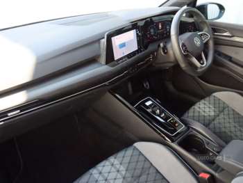 Used Volkswagen Golf 2024 for sale - 75233481: Photo
