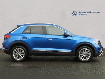 Used Volkswagen T-Roc 2023 for sale - 79712921: Photo