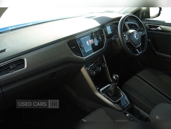 Used Volkswagen T-Roc 2021 for sale - 77754563: Photo