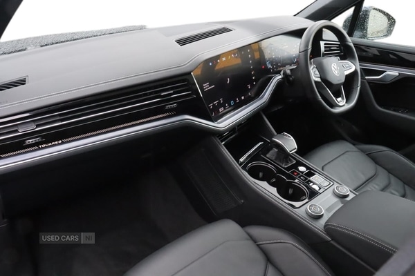 Used Volkswagen Touareg 2025 for sale - 77292202: Photo 2