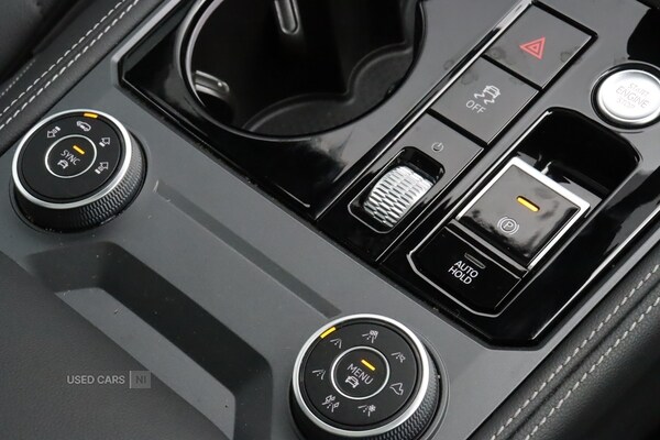 Used Volkswagen Touareg 2025 for sale - 77292202: Photo 28