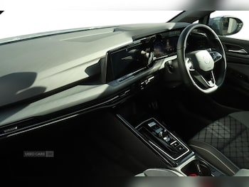 Used Volkswagen Golf 2024 for sale - 79034971: Photo