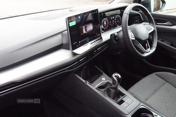 Used Volkswagen Golf 2025 for sale - 75200737: Photo 2