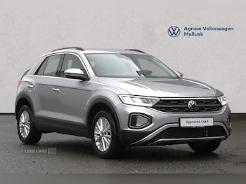 Used Volkswagen T-Roc 2023 for sale - 77456821: Photo