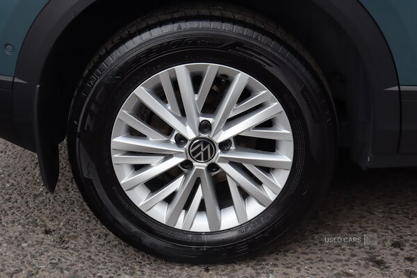 Used Volkswagen T-Roc 2023 for sale - 77192655: Photo 12