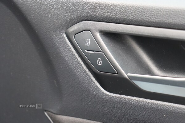 Used Volkswagen T-Roc 2023 for sale - 77192655: Photo 15