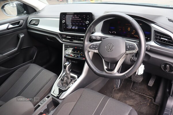 Used Volkswagen T-Roc 2023 for sale - 77192655: Photo 6