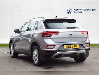 Used Volkswagen T-Roc 2023 for sale - 75352192: Photo