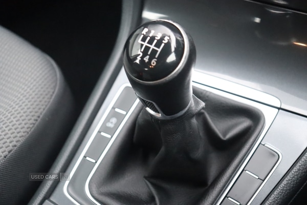 Used Volkswagen Golf 2018 for sale - 77346129: Photo 15