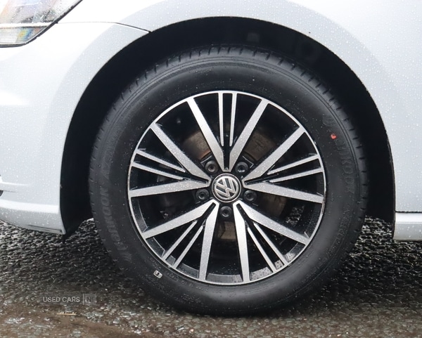 Used Volkswagen Golf 2018 for sale - 77346129: Photo 24