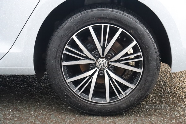 Used Volkswagen Golf 2018 for sale - 77346129: Photo 25