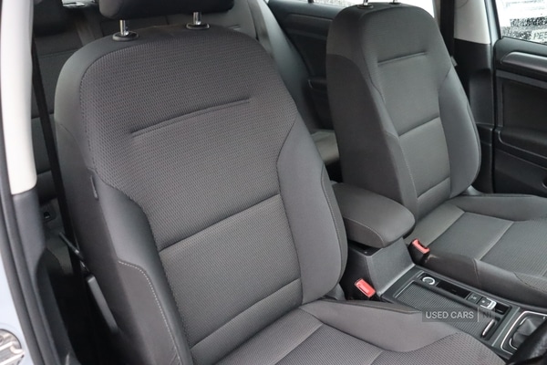 Used Volkswagen Golf 2018 for sale - 77346129: Photo 27