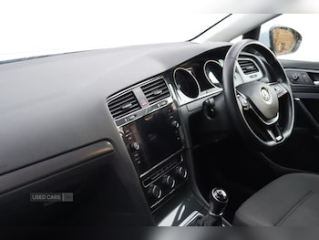 Used Volkswagen Golf 2018 for sale - 77346129: Photo