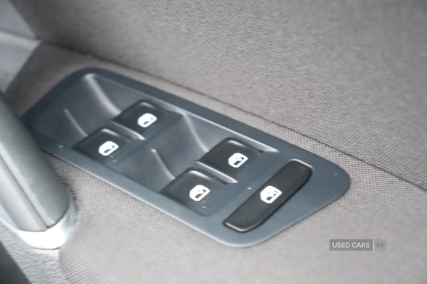 Used Volkswagen Golf 2018 for sale - 77346129: Photo 30